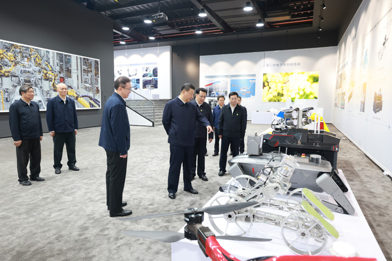 習近平在重慶考察時強調
進一步全面深化改革開放
不斷譜寫中國式現(xiàn)代化重慶篇章
蔡奇陪同考察「相關圖片」